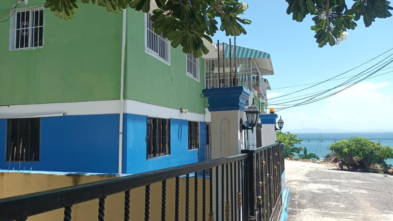 Apto 2Habitaciones Con Aire Y Vista Al Malecon De Samana Екстер'єр фото